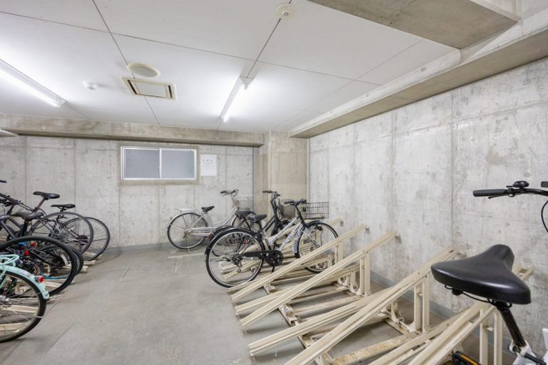 駐輪場