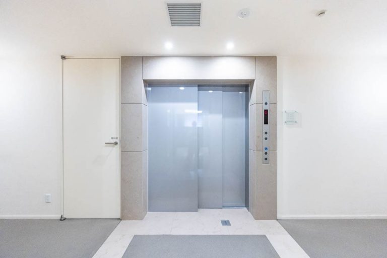 エレベーターホール