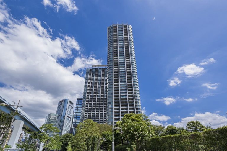 東京ツインパークスライトウイング　15,500㎡超の敷地に佇む、汐留のランドマークレジデンス