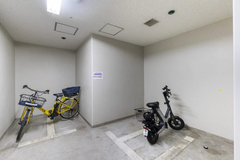 駐輪場