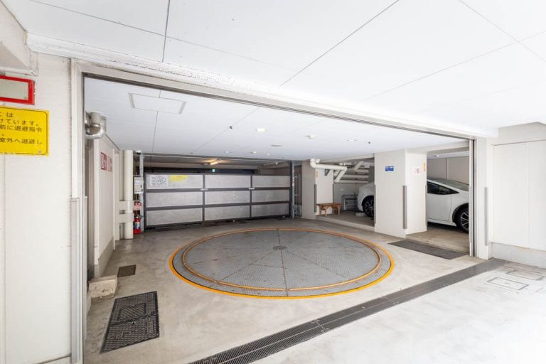 駐車場