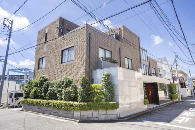 イクシオン代々木大山　代々木上原に住まう、最上階ワンフロア140㎡超の4LDK