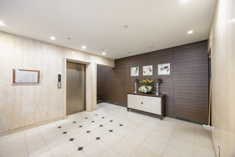エレベーターホール
