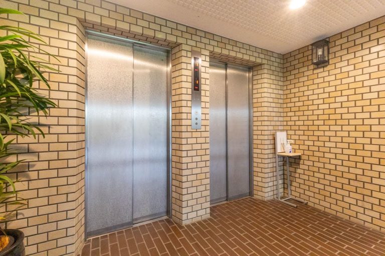 エレベーターホール