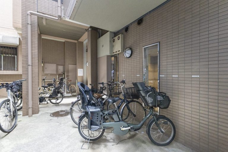 駐輪場