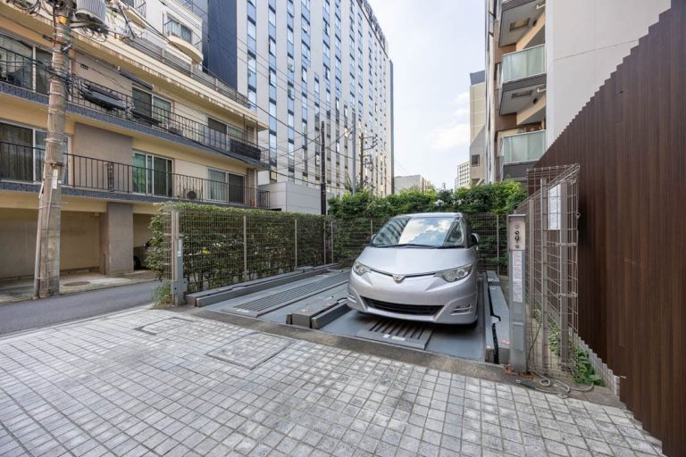 駐車場