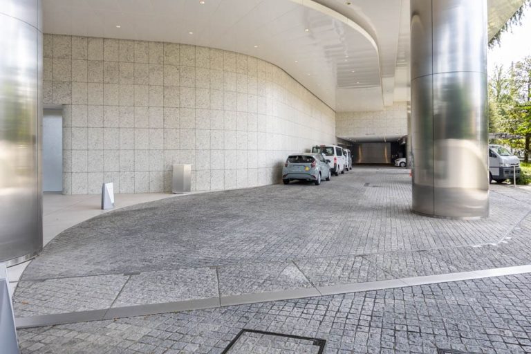 車寄せ