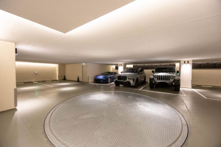 駐車場