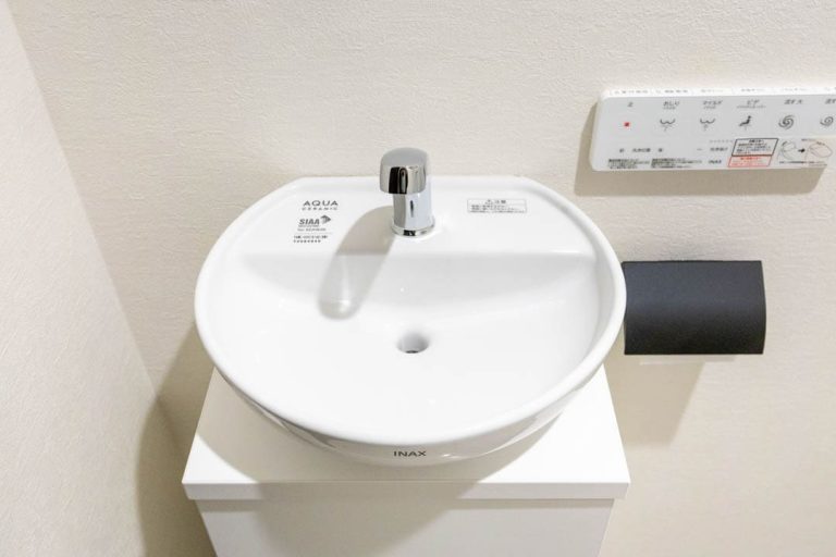 トイレ 手洗い器